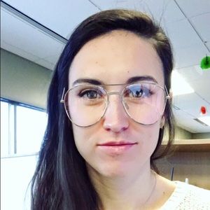 Meet your Posher, Kaitlin